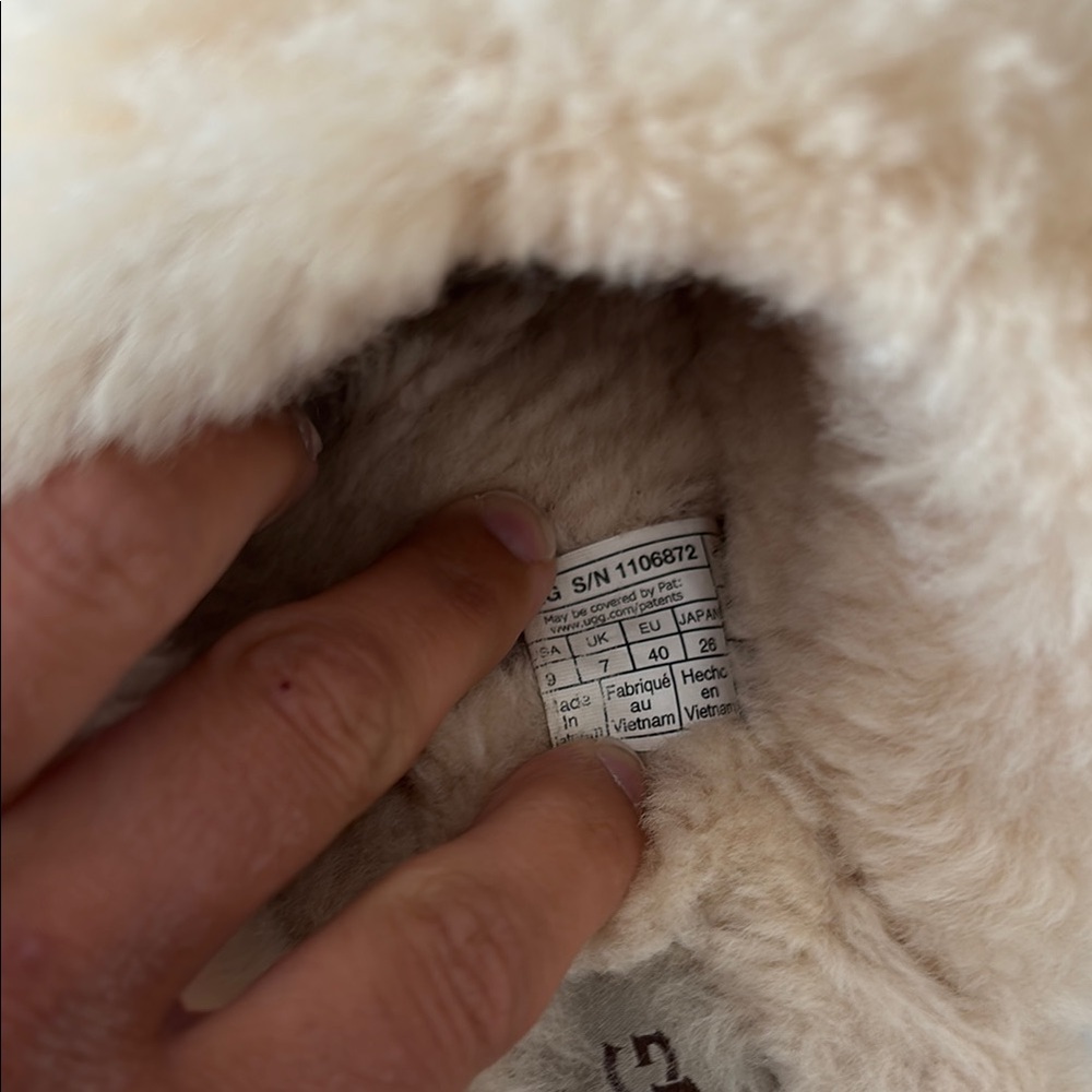 UGG Tan and Cream Cozy Slippers - Picture 8 of 8